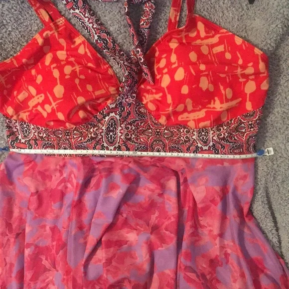 Woman’s XL swim wear shades of Orange,red and purple. Brand new. - Picture 14 of 14